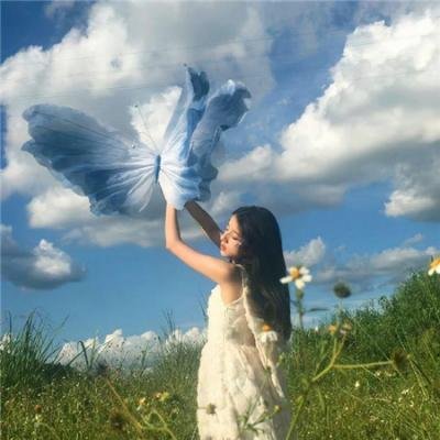 深蓝与月光
